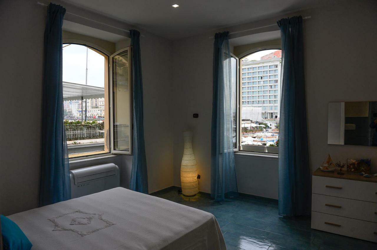 Casa Del Porto Al Borgo Marinari Villa Naples Luaran gambar